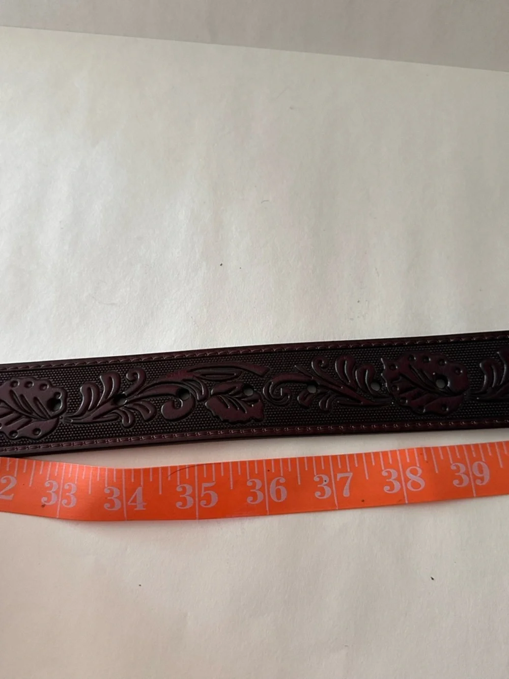 TOOLED EMBOSSED LEATHER SNAP BELT STRAP 36